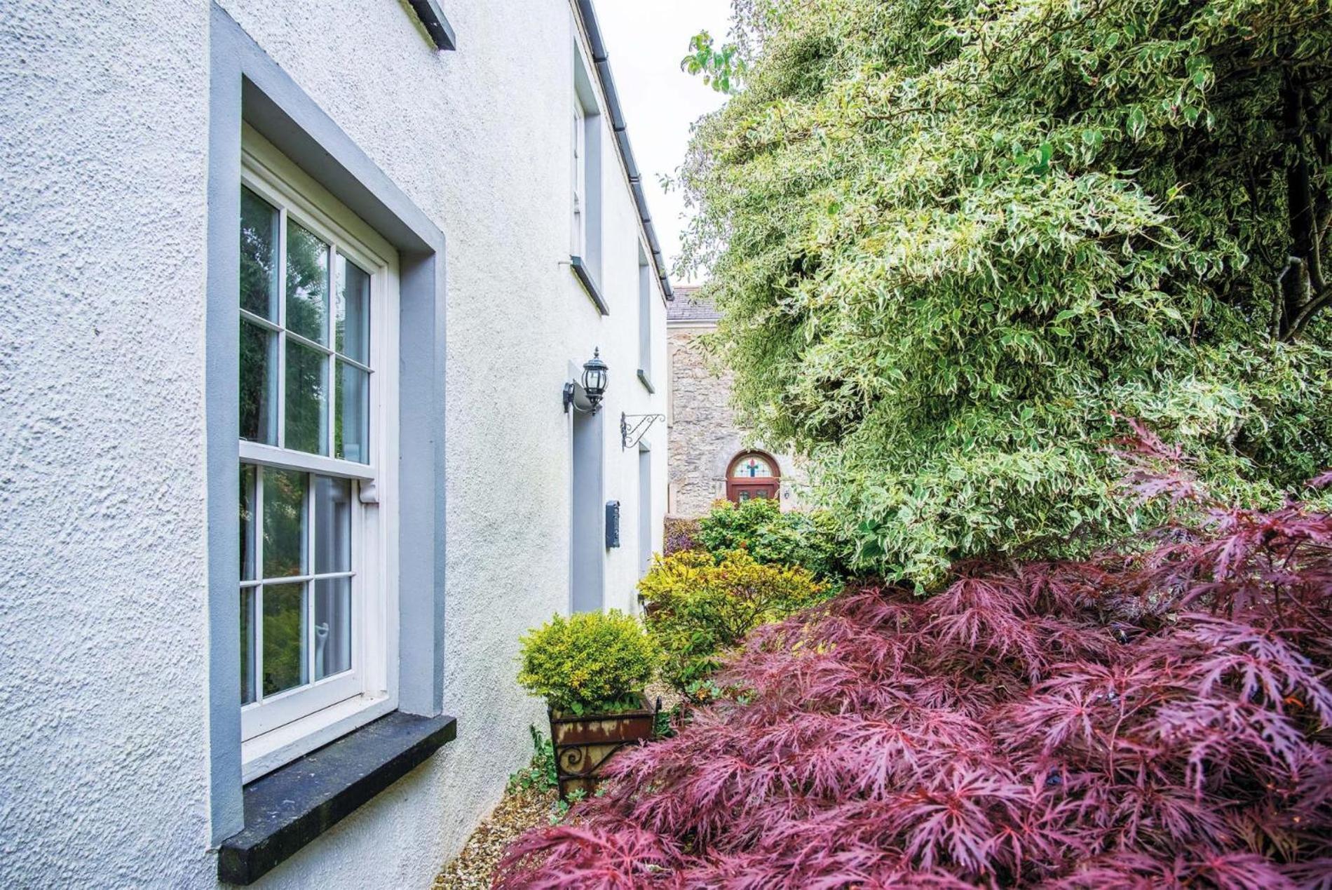 Hall House - 3 Bedroom Cottage - Saint Florence Exteriör bild