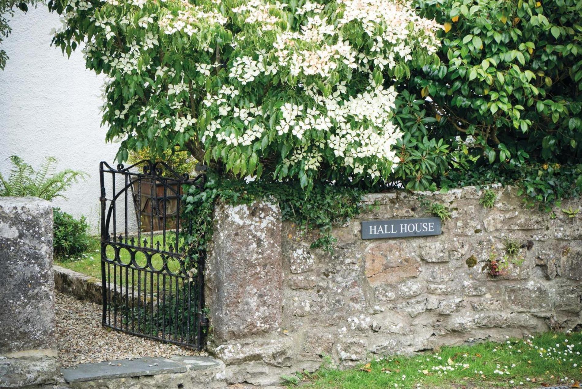 Hall House - 3 Bedroom Cottage - Saint Florence Exteriör bild